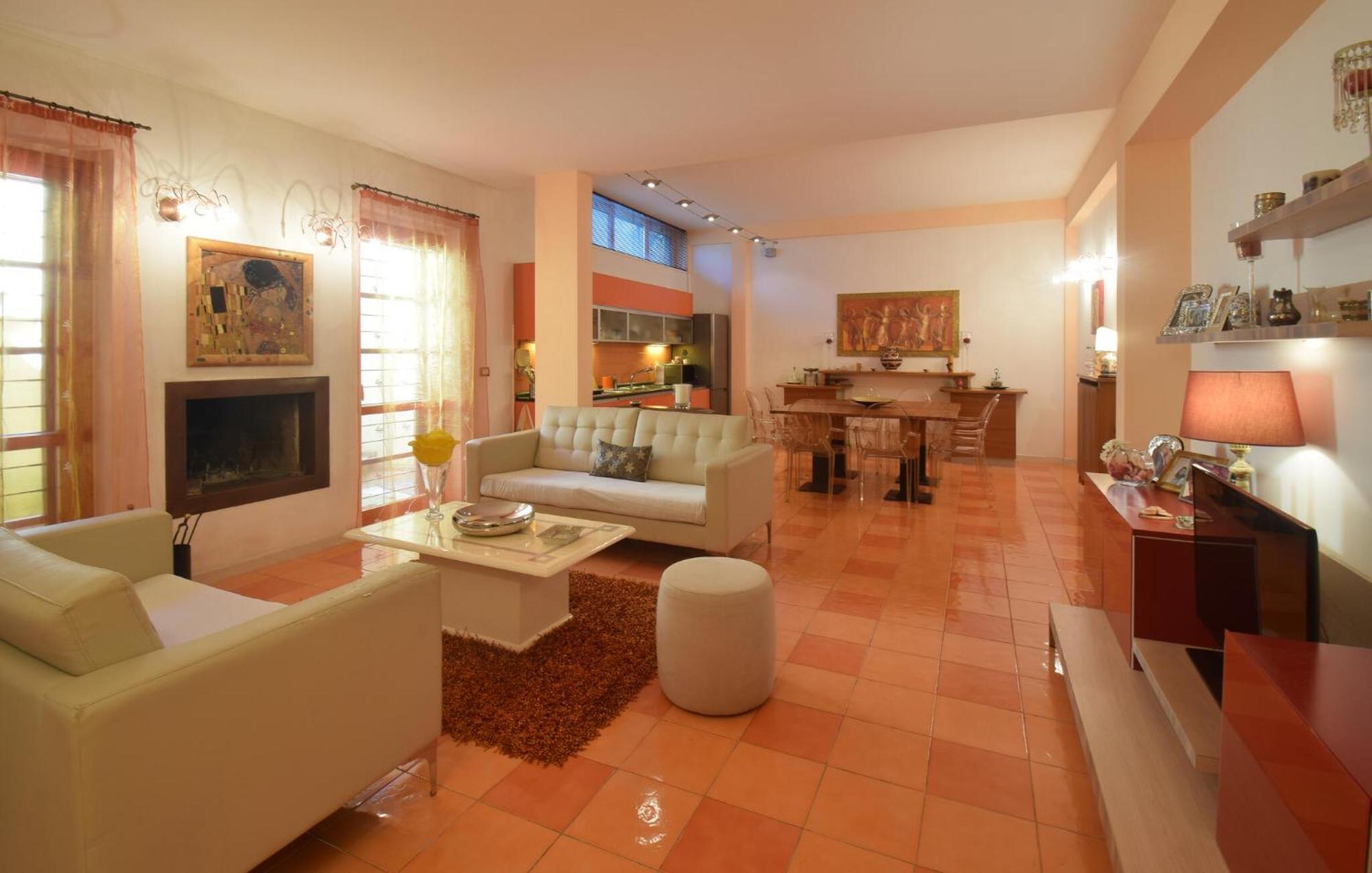 6 Bedroom Awesome In Ferienhaus Rom