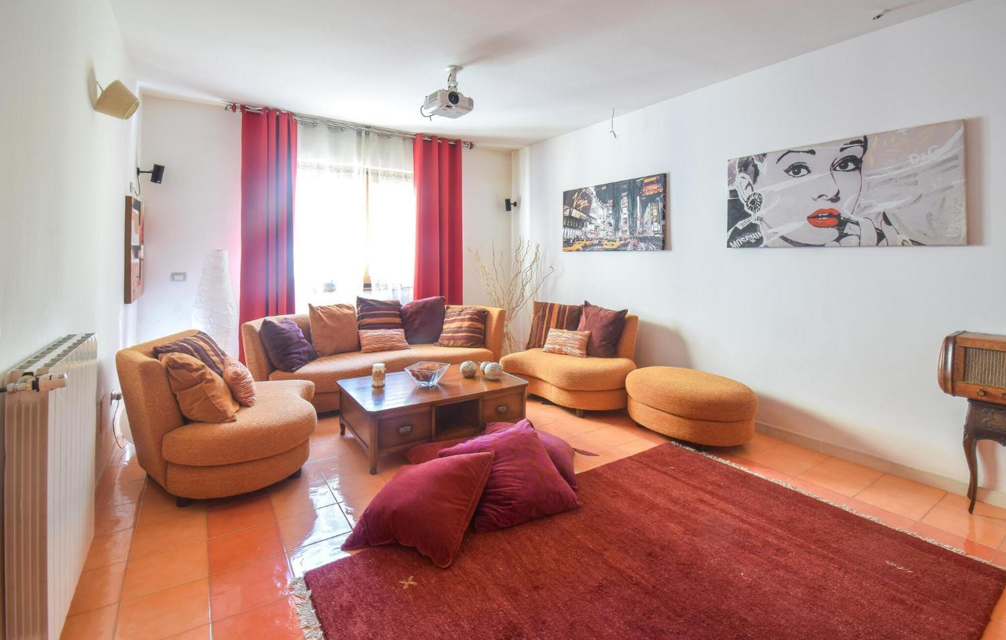 6 Bedroom Awesome In Ferienhaus *